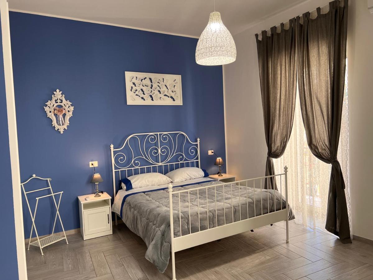 Vico Longo 25 - Ensuit Flat In The Heart Of Neapel Exterior foto