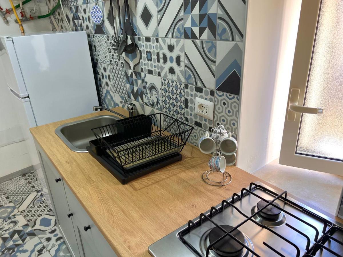 Vico Longo 25 - Ensuit Flat In The Heart Of Neapel Exterior foto
