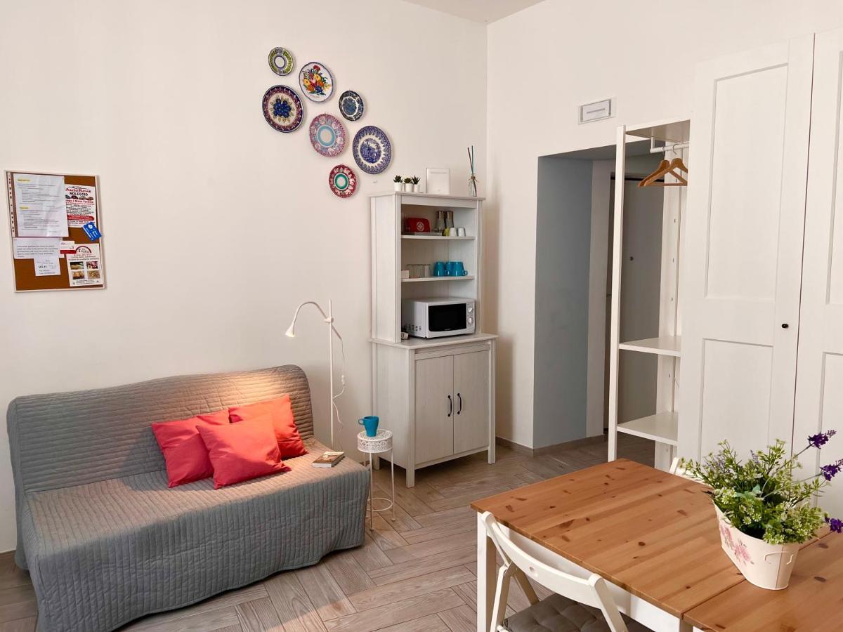 Vico Longo 25 - Ensuit Flat In The Heart Of Neapel Exterior foto